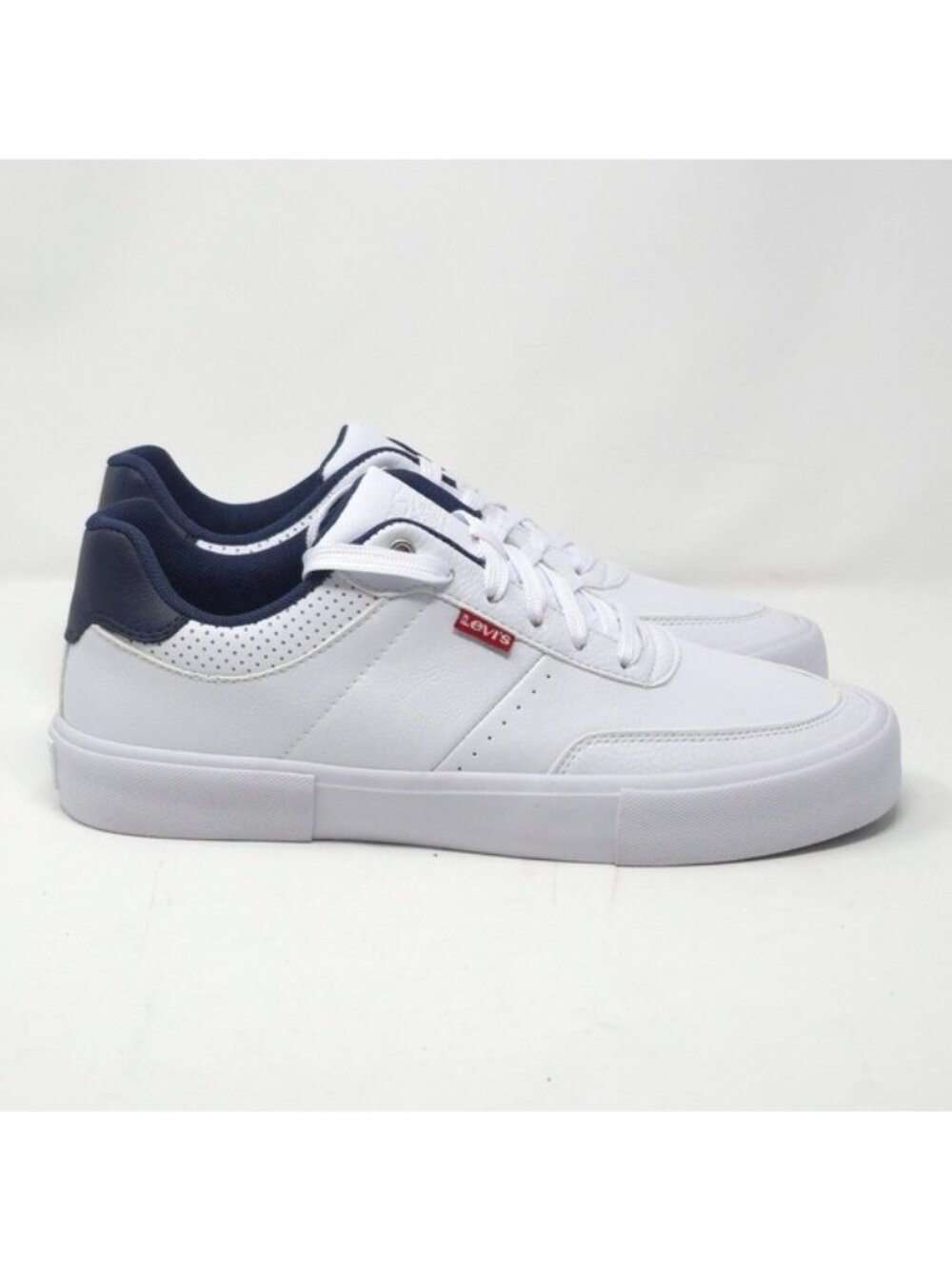 Levi’s Munro Sneakers White/Navy Low Top Size 8M - Picture 4 of 9